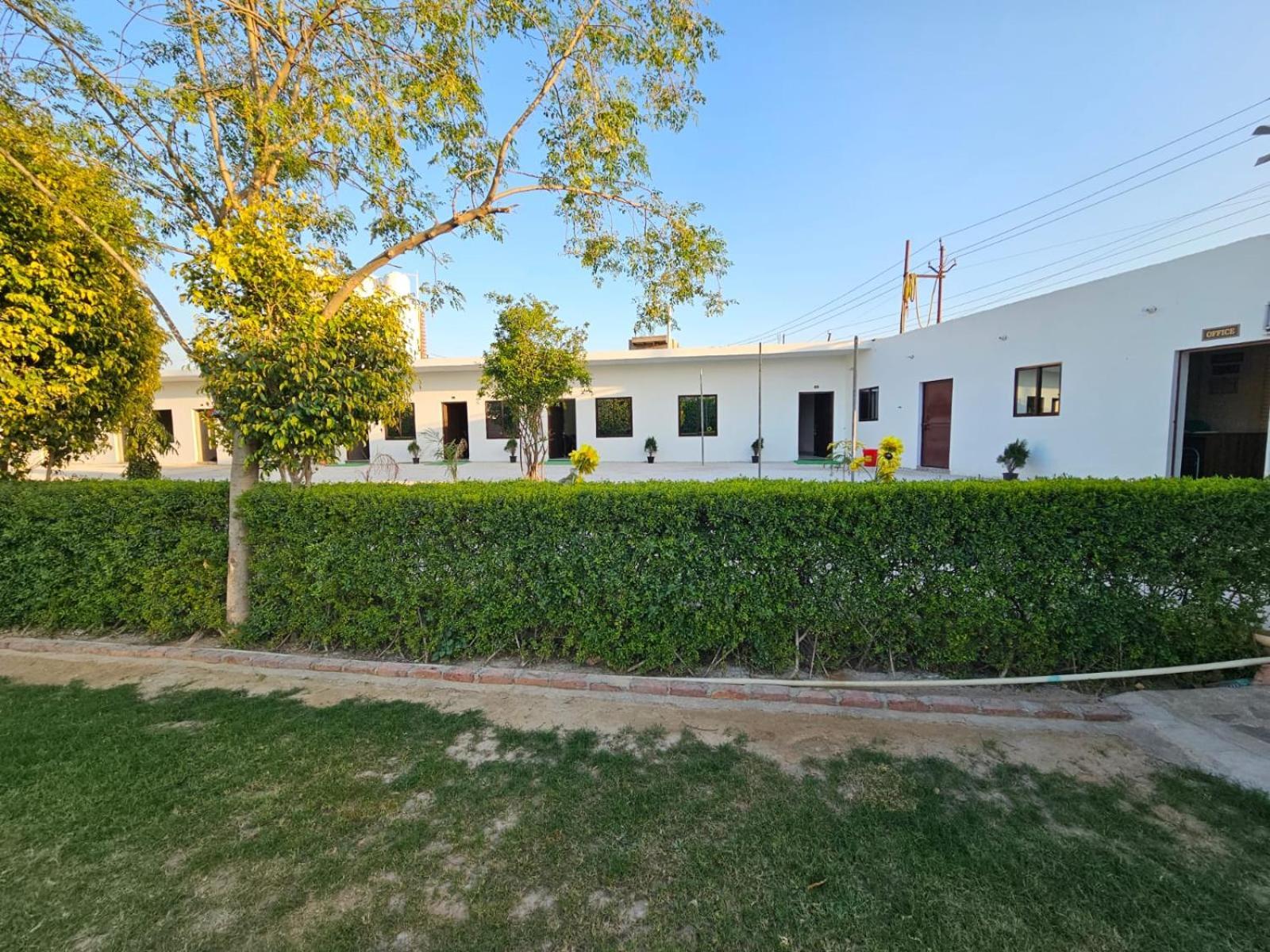 Govind Resort Mathura Zewnętrze zdjęcie