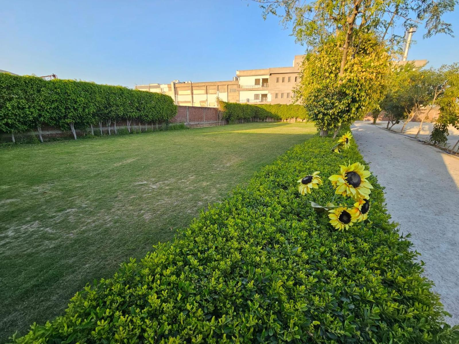 Govind Resort Mathura Zewnętrze zdjęcie